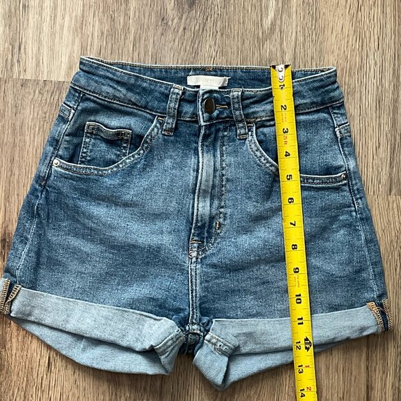 H&M Denium Jean Shorts Blue‎ Stretch Size 4 - Picture 5 of 6
